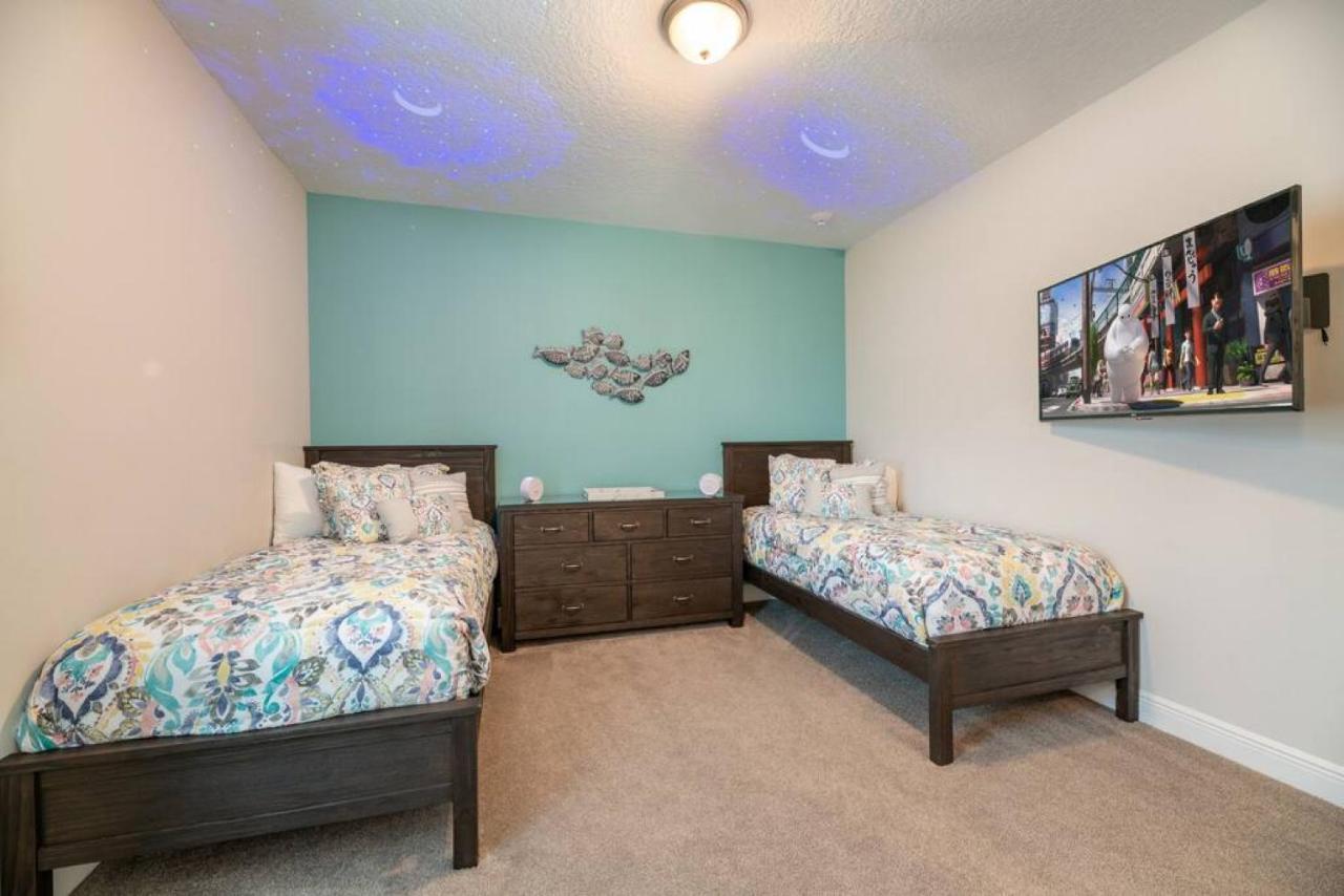 Spacious 8 Bdr Family Home With Arcades And Free Pool Heat ออร์ลันโด ภายนอก รูปภาพ